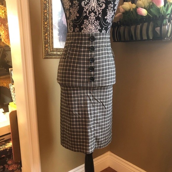 Seduction | 1 - Picture 2 of 4